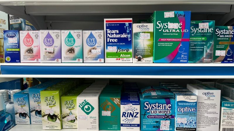 BERAPA LAMA UBAT TITIS MATA BERTAHAN SETELAH DIBUKA ?🤔